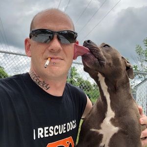 Meet your Posher, Robert